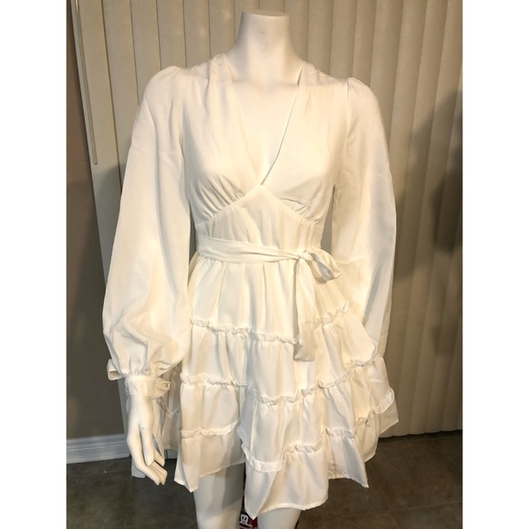 Sexy White Puff Sleeve Ruffles Mini Skater Dress - Picture 3 of 6